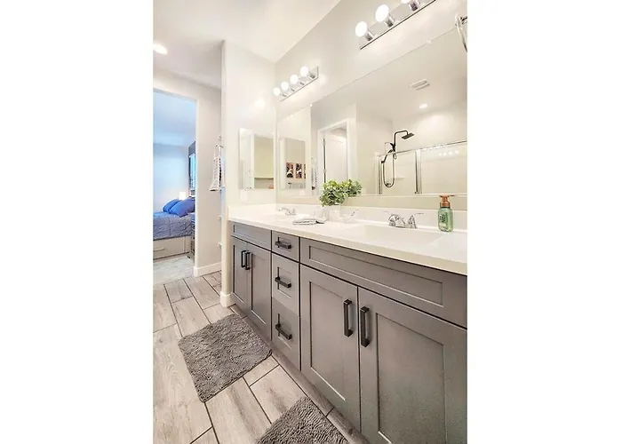 Desert Oasis Retreat , Heated Pool , Pet Friendly! Dom wakacyjny