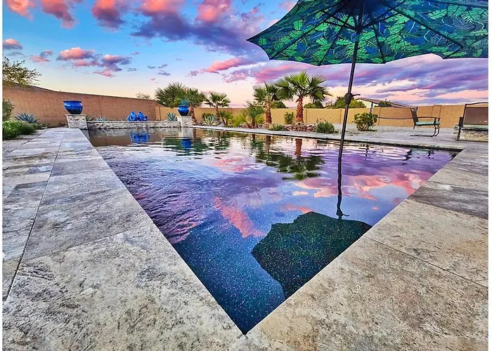 Desert Oasis Retreat , Heated Pool , Pet Friendly! * Litchfield Park