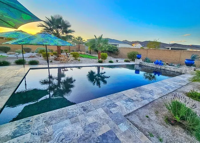 Desert Oasis Retreat , Heated Pool , Pet Friendly! * Litchfield Park